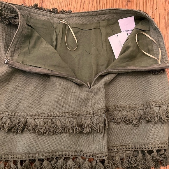 Nwt Skylar + Madison fringe mini skirt - Picture 2 of 5